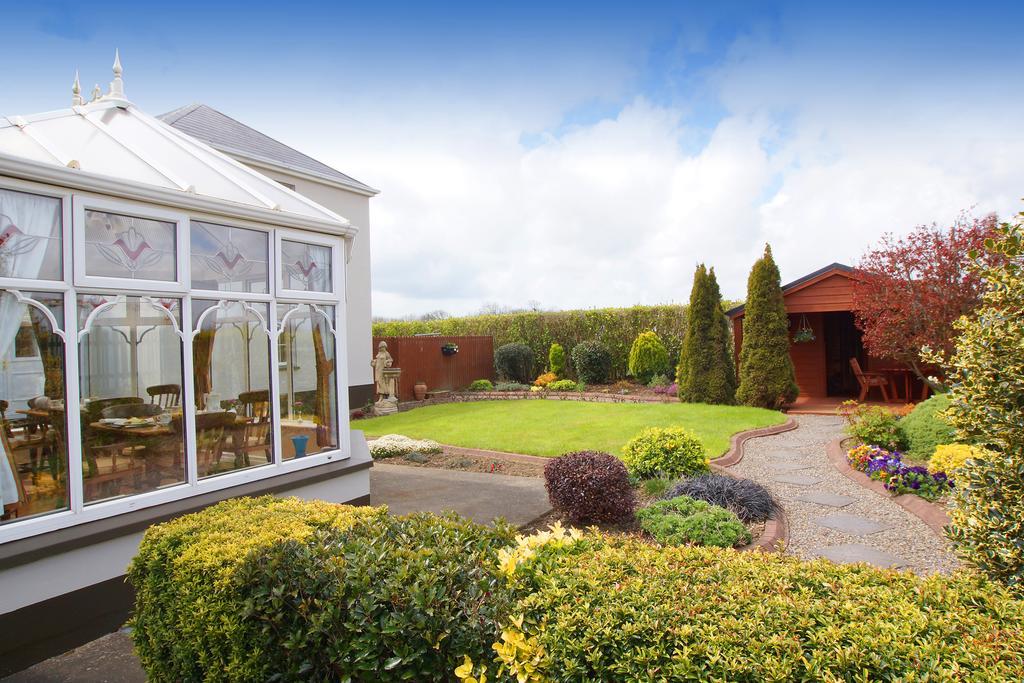 Hillcrestview Kilrush Exterior photo